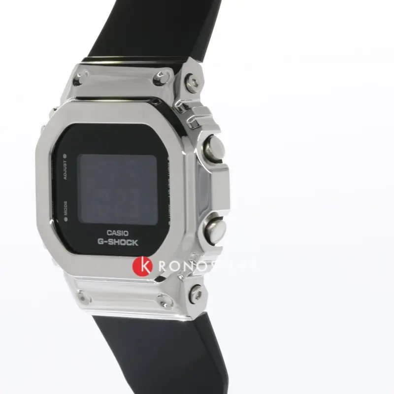 Фотография часов Casio G-Shock GM-S5600-1DR (GM-S5600-1)_4